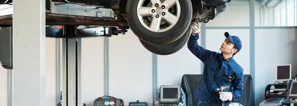 Certified GMC servicing at Dunn Country GMC EUFAULA, OK