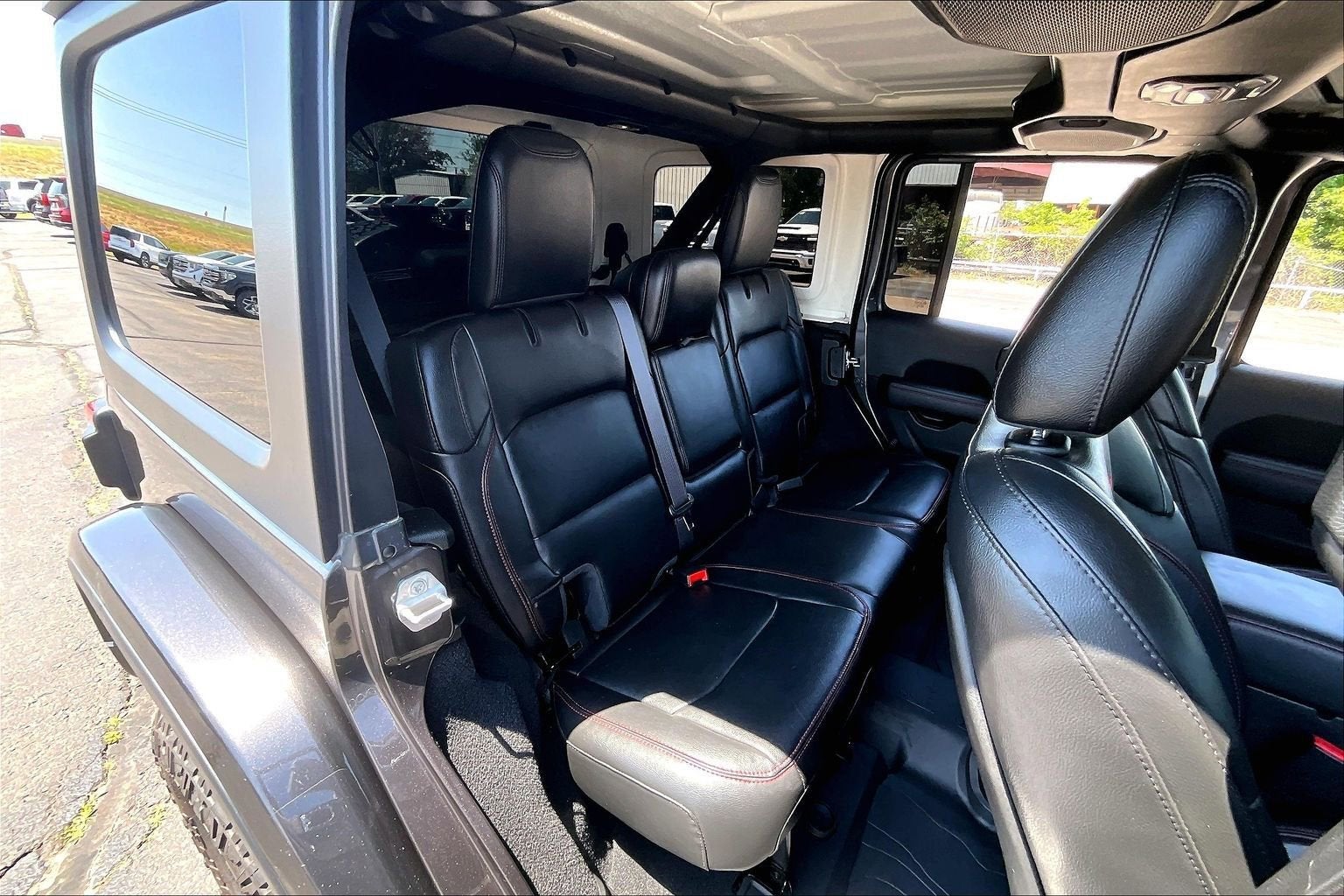 2023 Jeep Wrangler Rubicon Farout