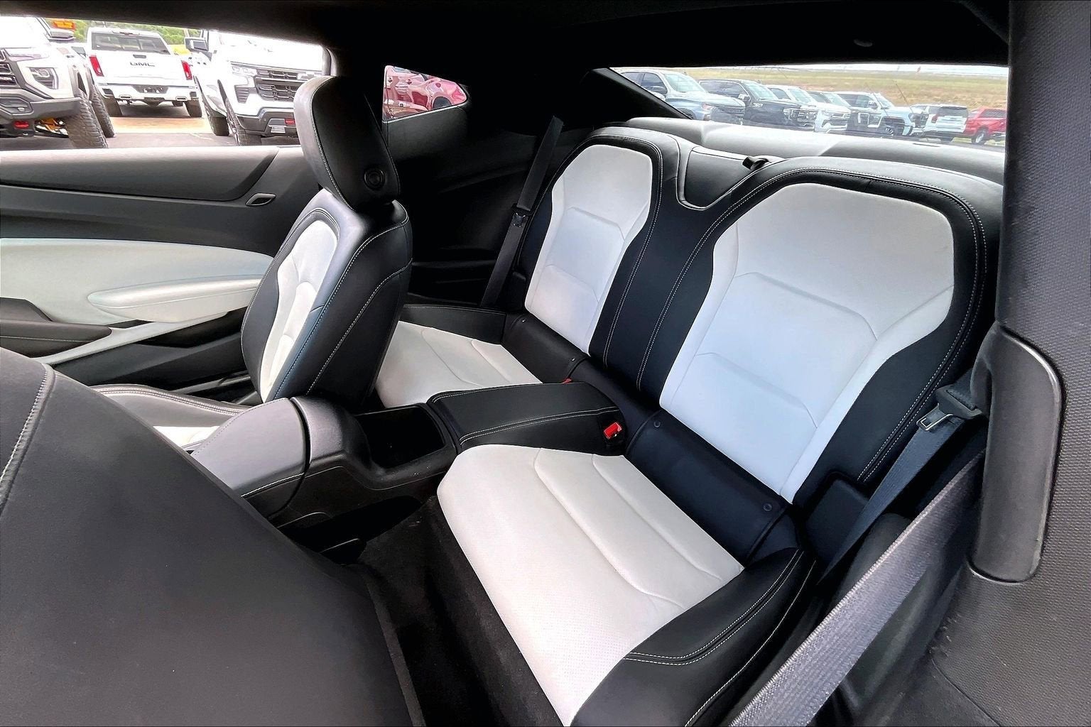 2023 Chevrolet Camaro 2LT