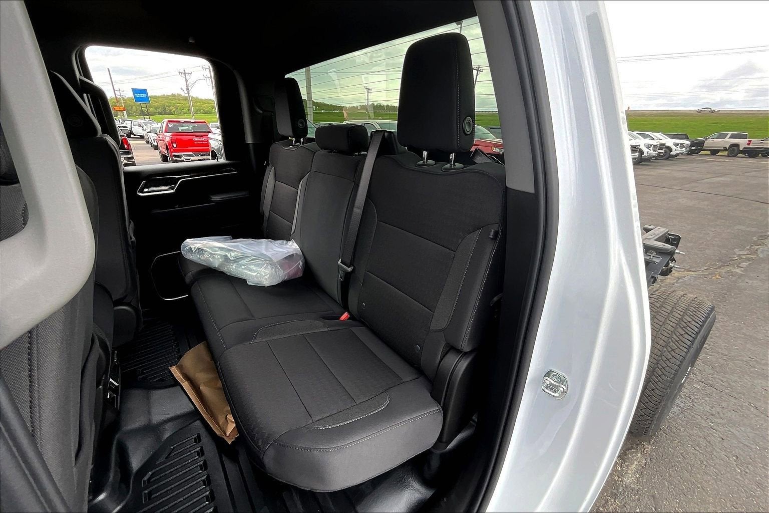 2026 GMC Sierra 3500 HD SLE