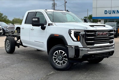 2026 GMC Sierra 3500 HD SLE