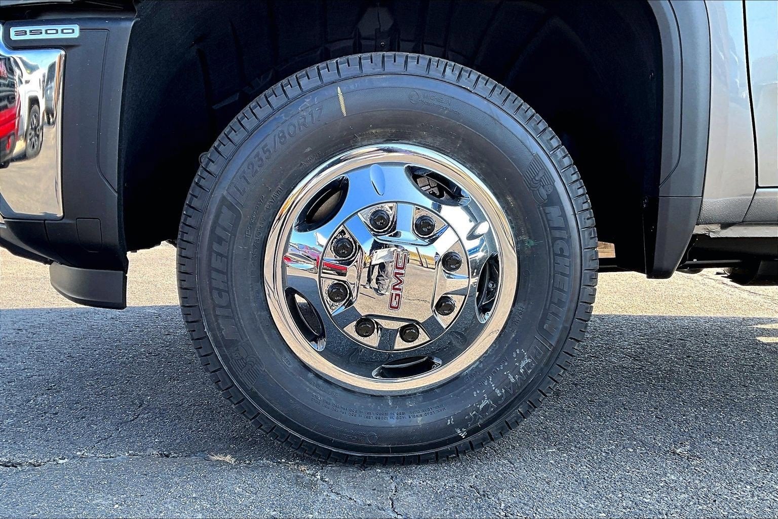 2026 GMC Sierra 3500 HD SLE DRW