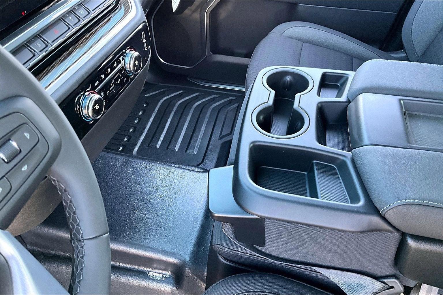 2026 GMC Sierra 3500 HD SLE DRW