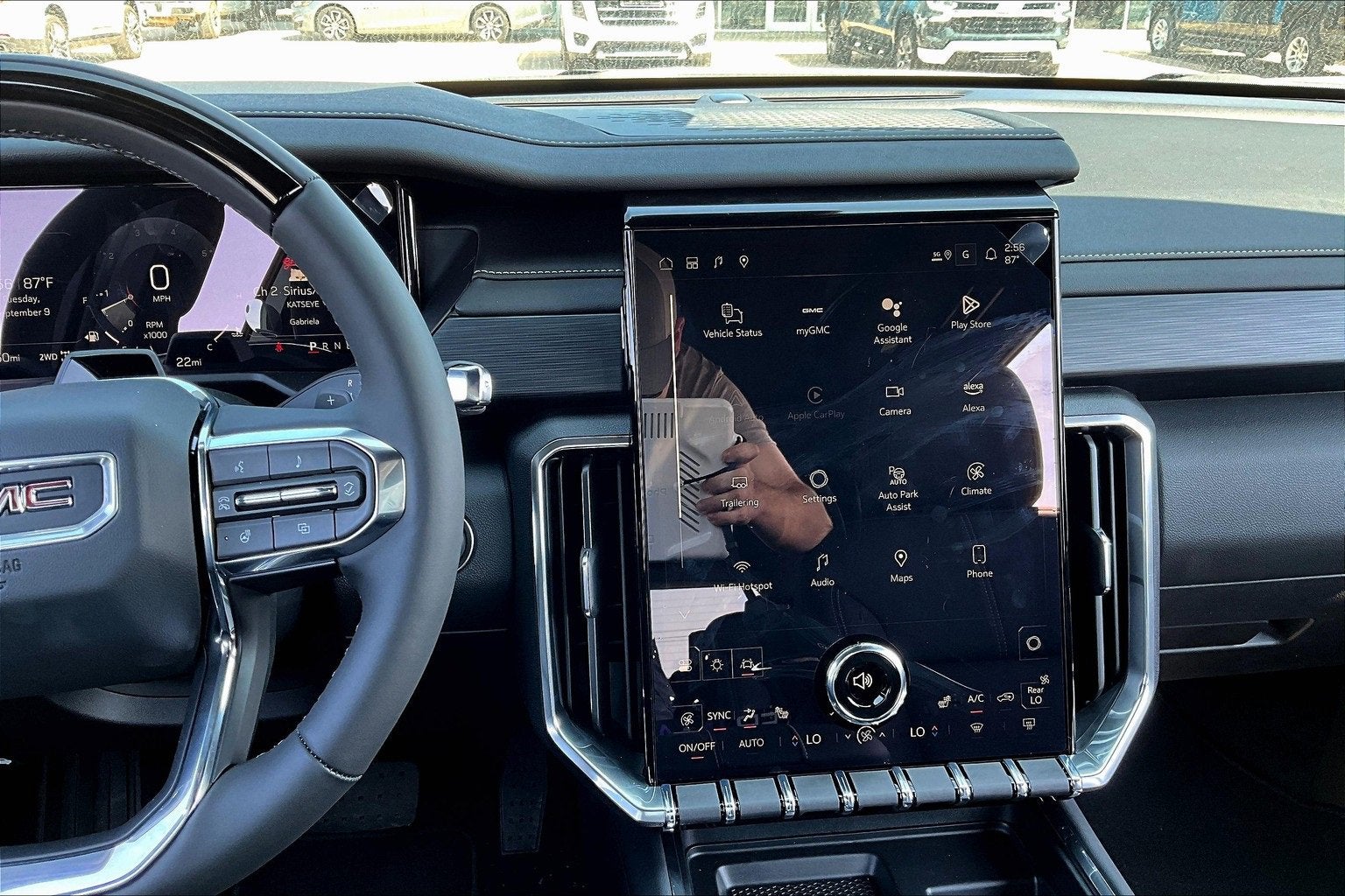 2025 GMC Acadia Elevation