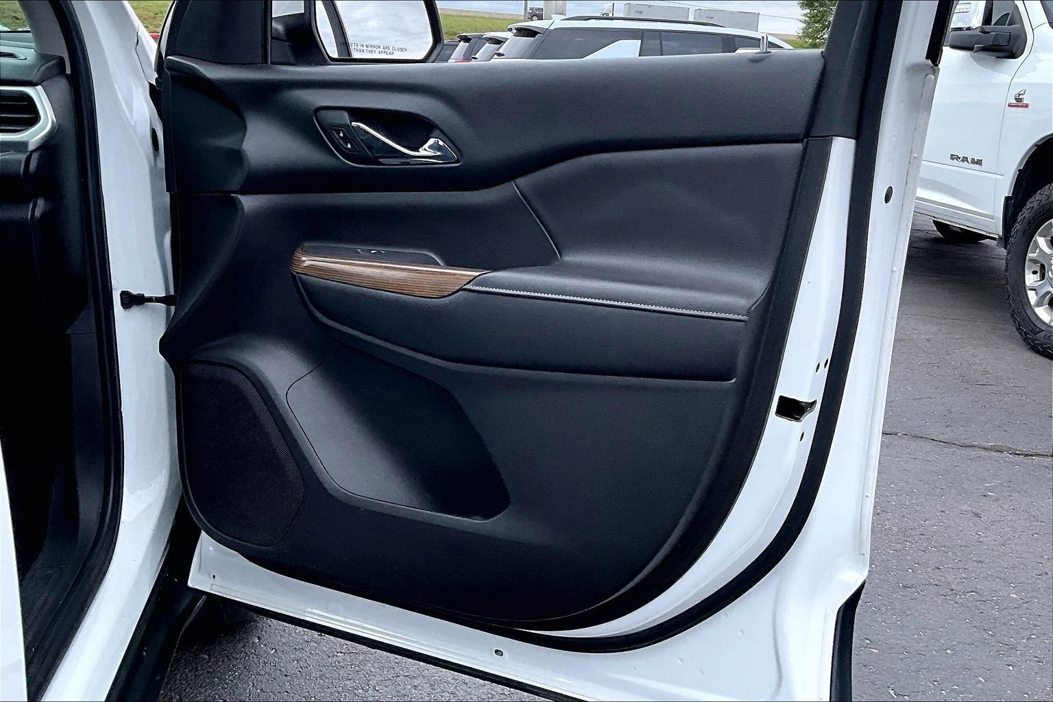 2018 GMC Acadia SLE