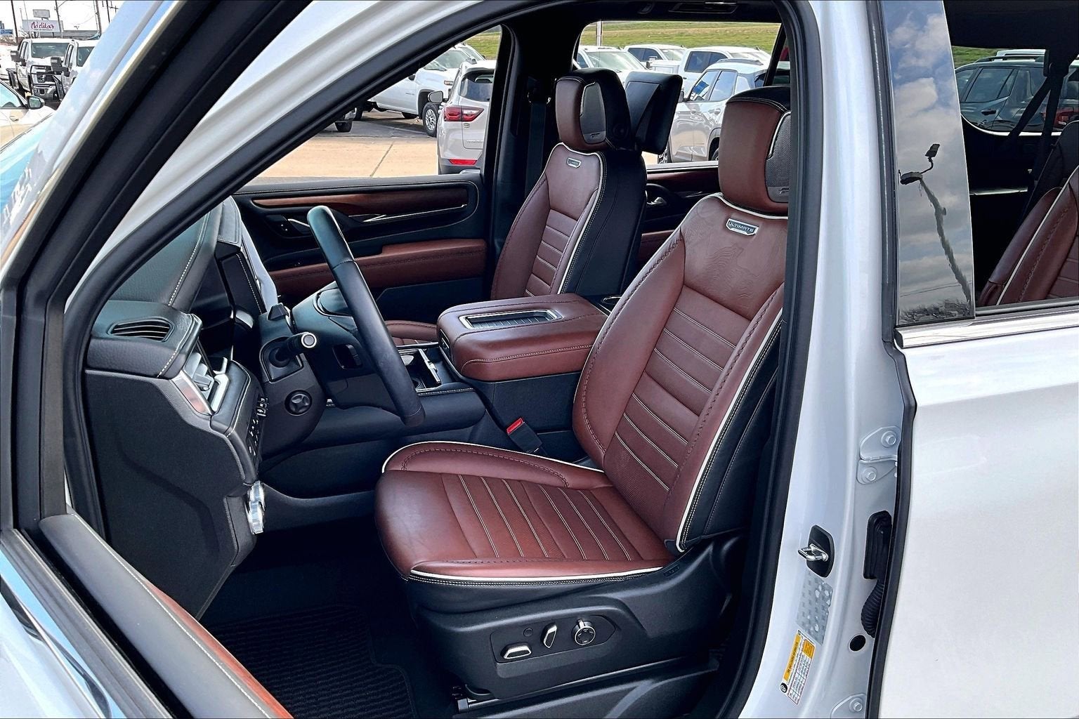 2023 GMC Yukon XL Denali Ultimate