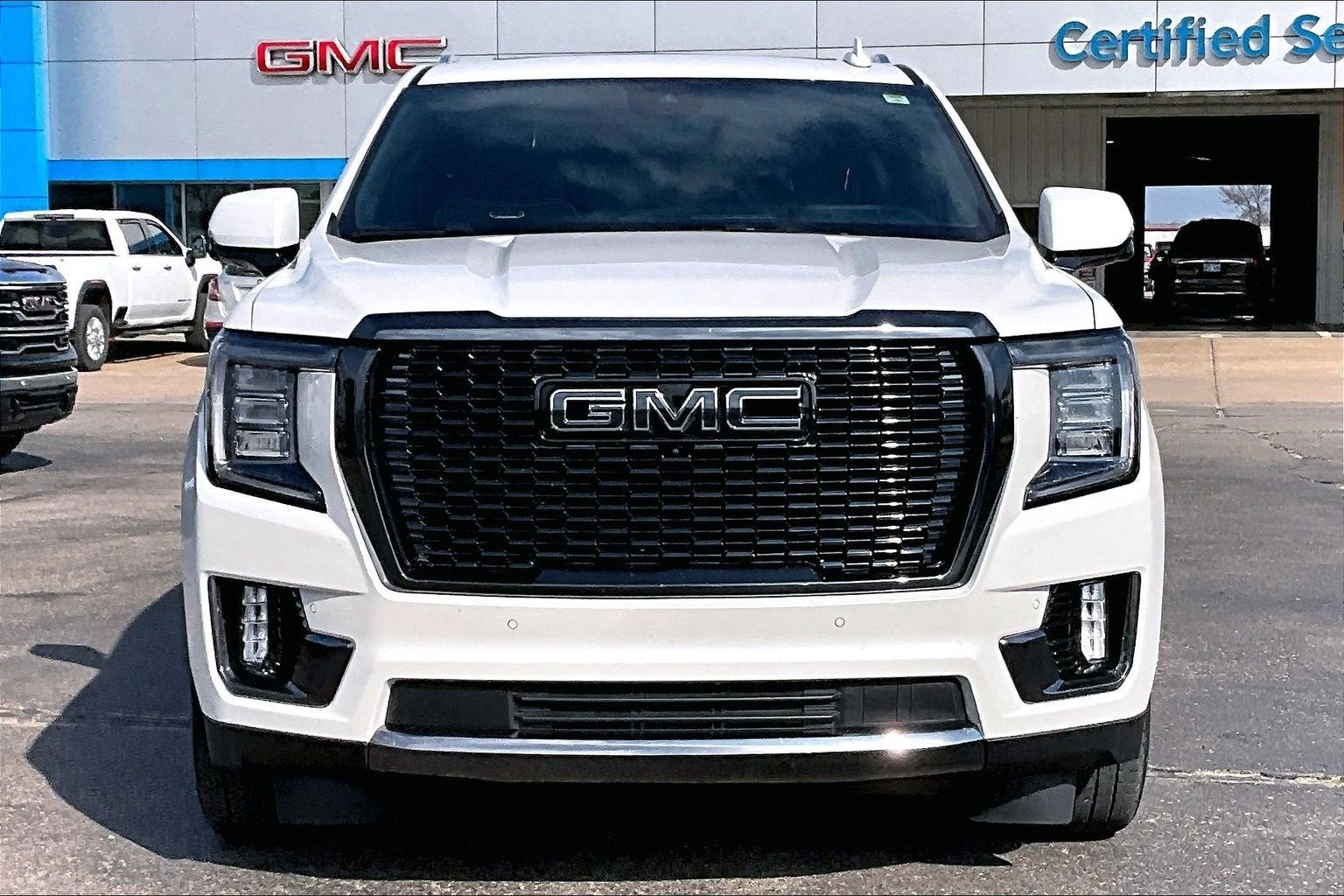2023 GMC Yukon XL Denali Ultimate