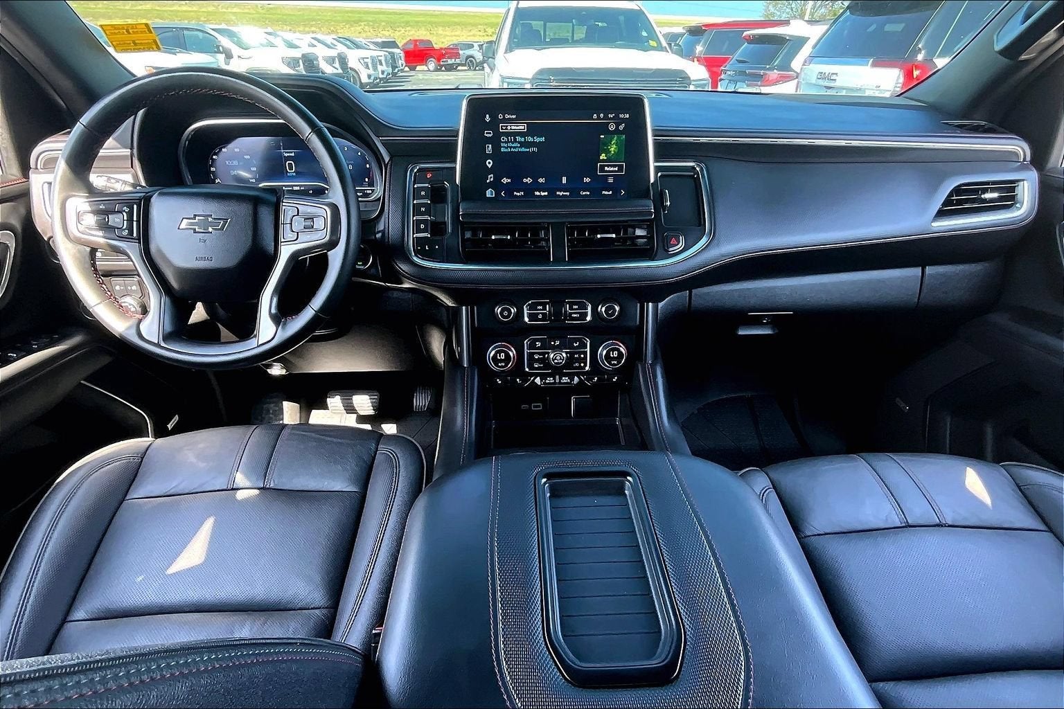 2023 Chevrolet Suburban RST
