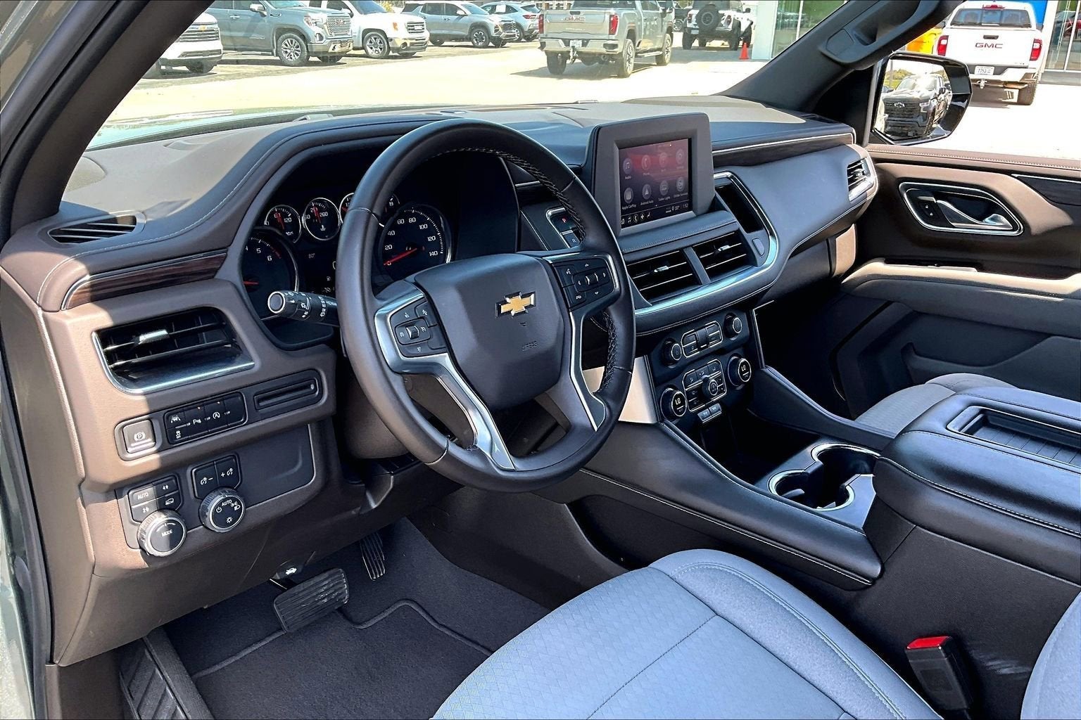 2023 Chevrolet Tahoe LS