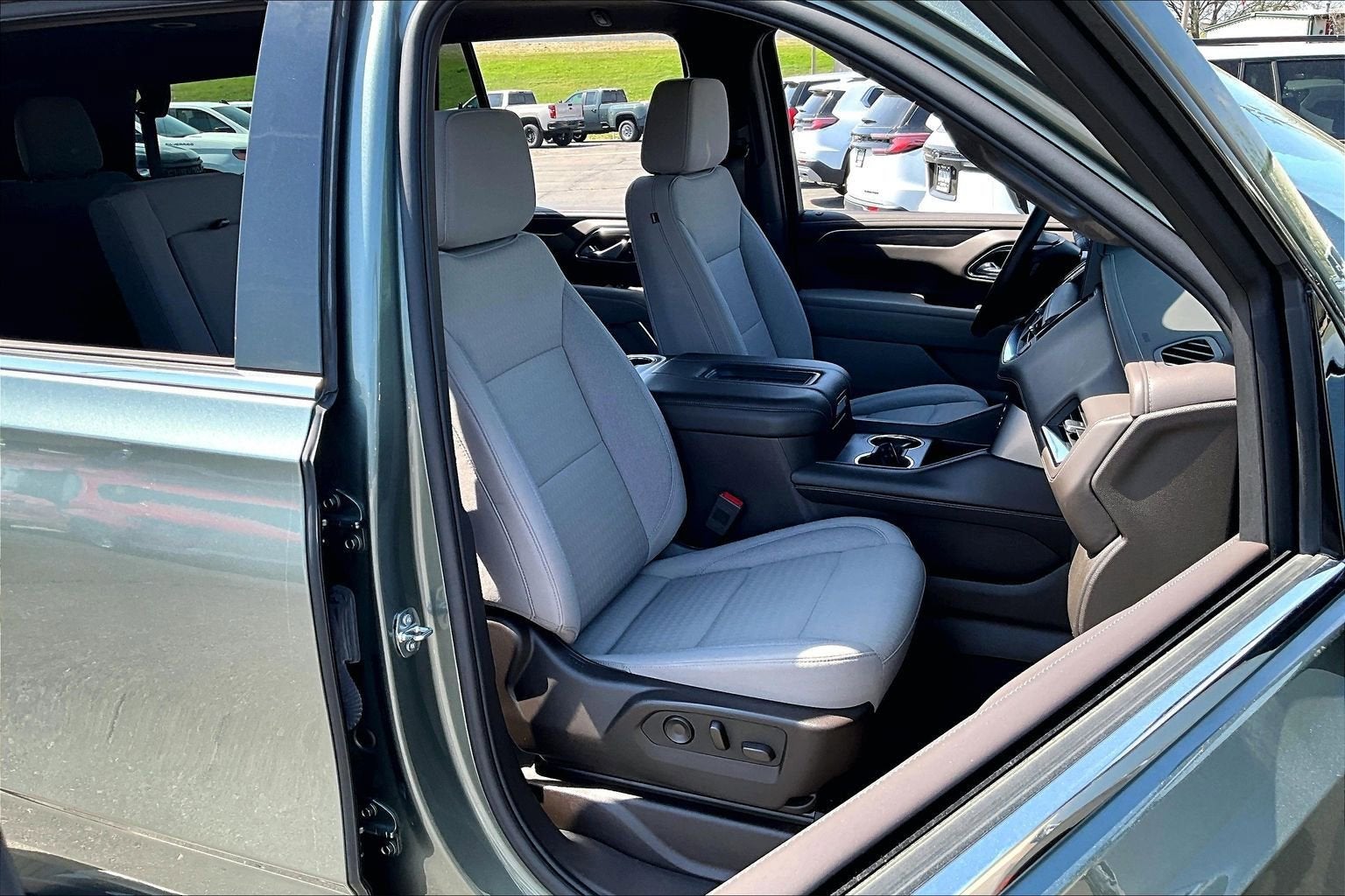 2023 Chevrolet Tahoe LS