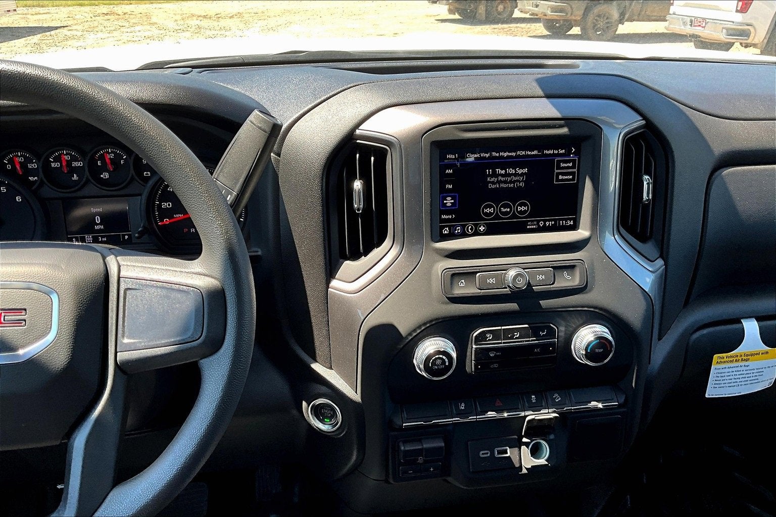 2025 GMC Sierra 2500 HD Pro