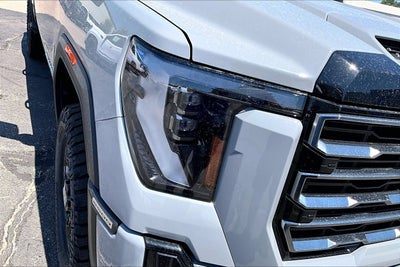 2025 GMC Sierra 2500 HD AT4