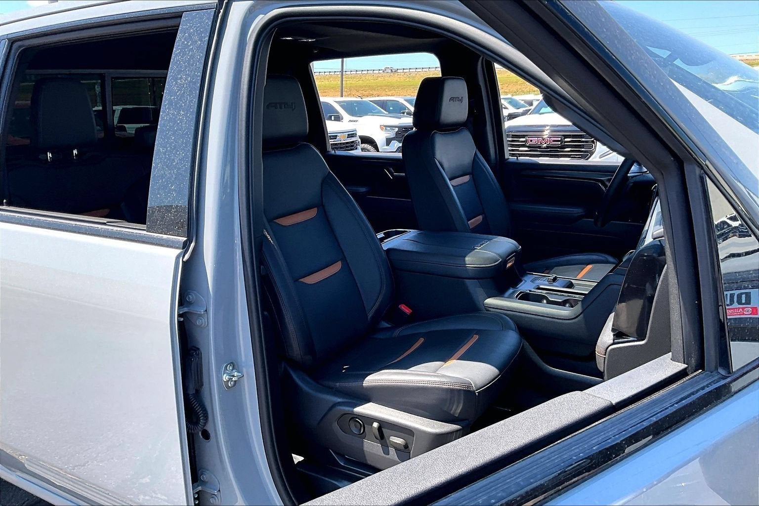 2025 GMC Sierra 2500 HD AT4