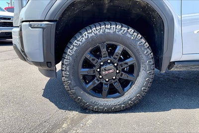 2025 GMC Sierra 2500 HD AT4