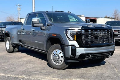 2026 GMC Sierra 3500 HD Denali Ultimate DRW