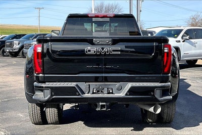 2026 GMC Sierra 3500 HD Denali Ultimate DRW