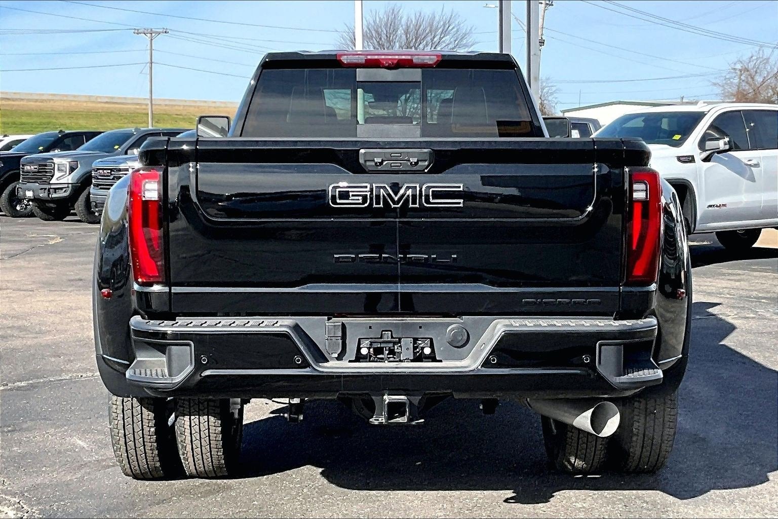 2026 GMC Sierra 3500 HD Denali Ultimate DRW