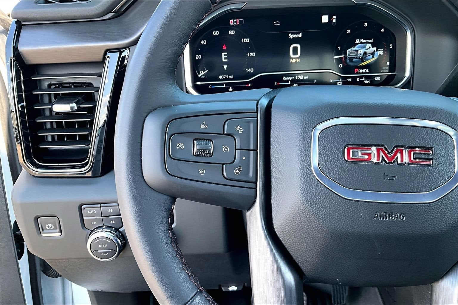 2025 GMC Sierra 2500 HD AT4X
