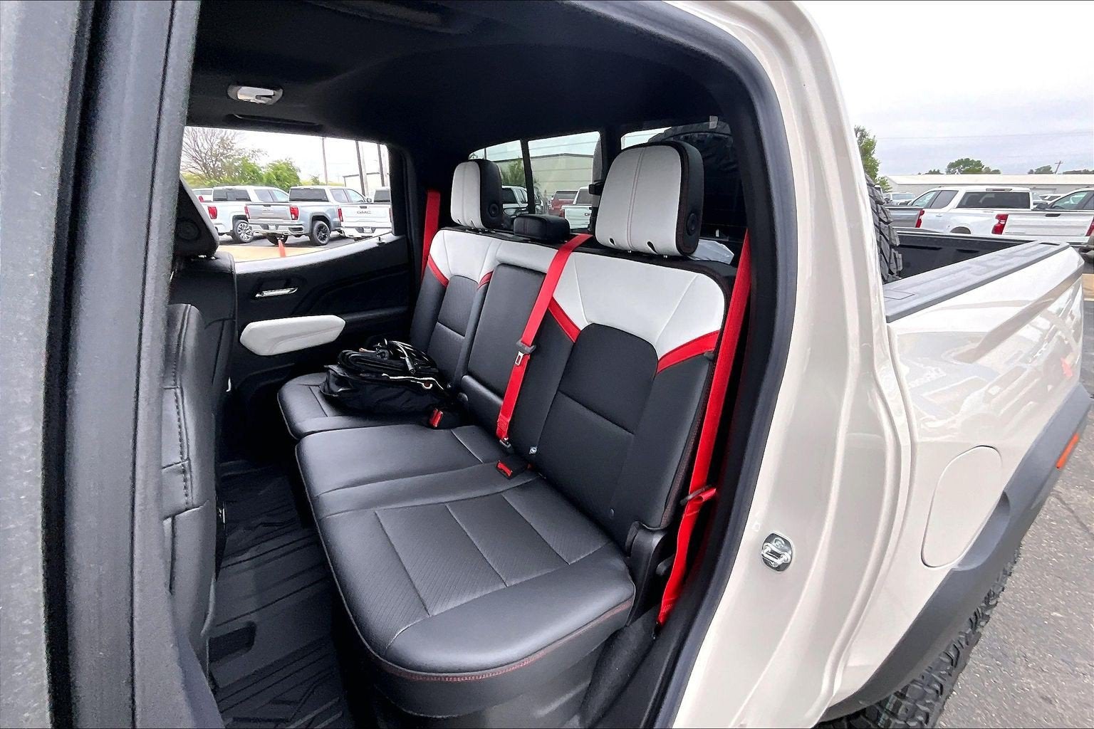 2026 GMC Canyon AT4X