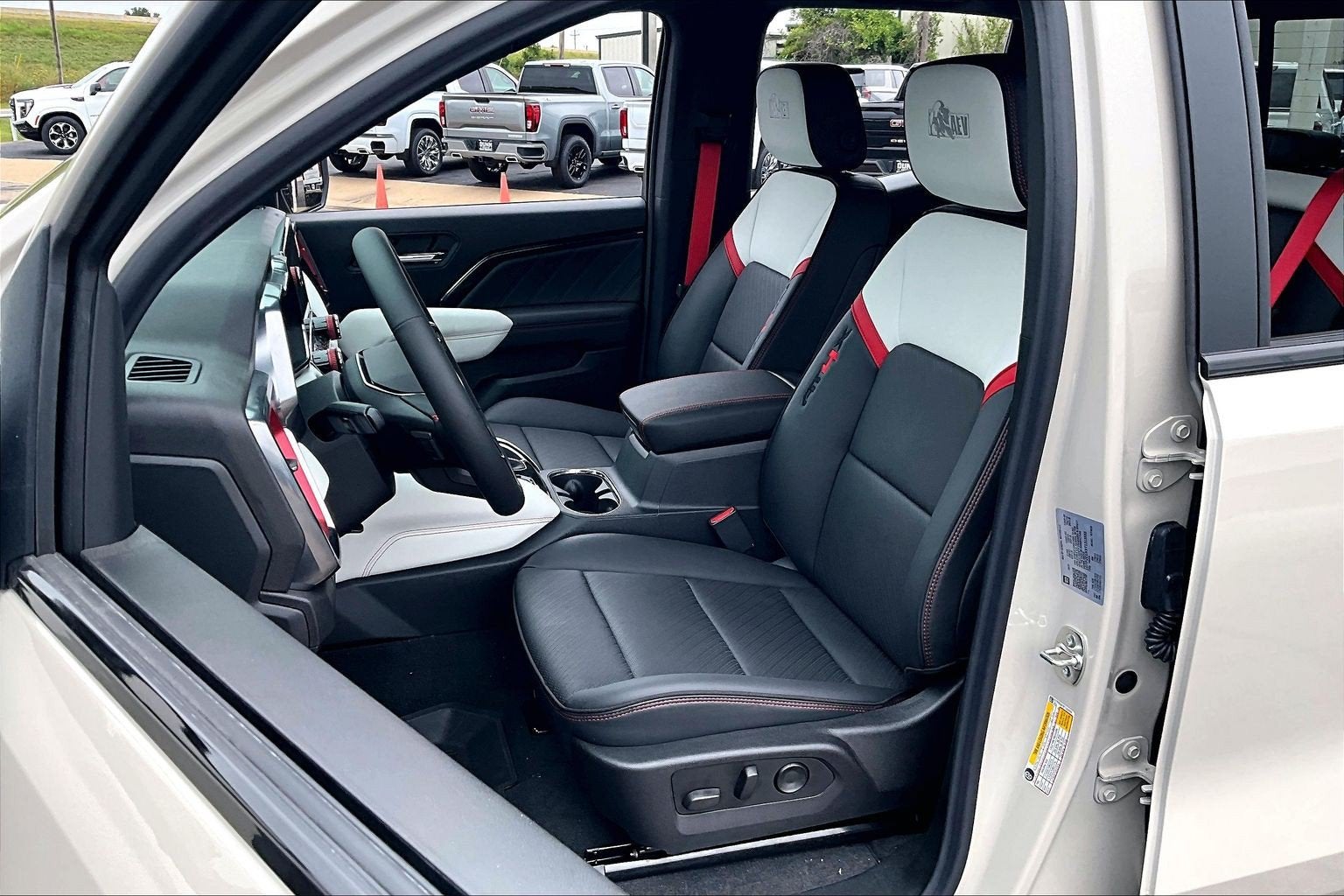 2026 GMC Canyon AT4X