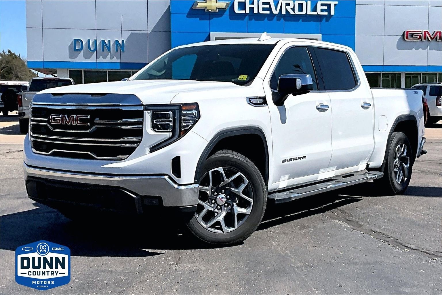 2022 GMC Sierra 1500 SLT