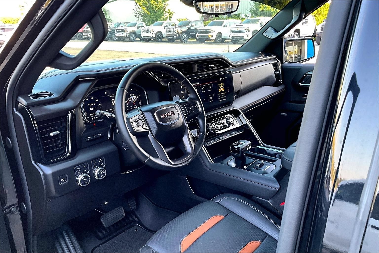 2025 GMC Sierra 1500 AT4