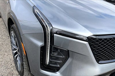 2024 Cadillac XT4 Sport