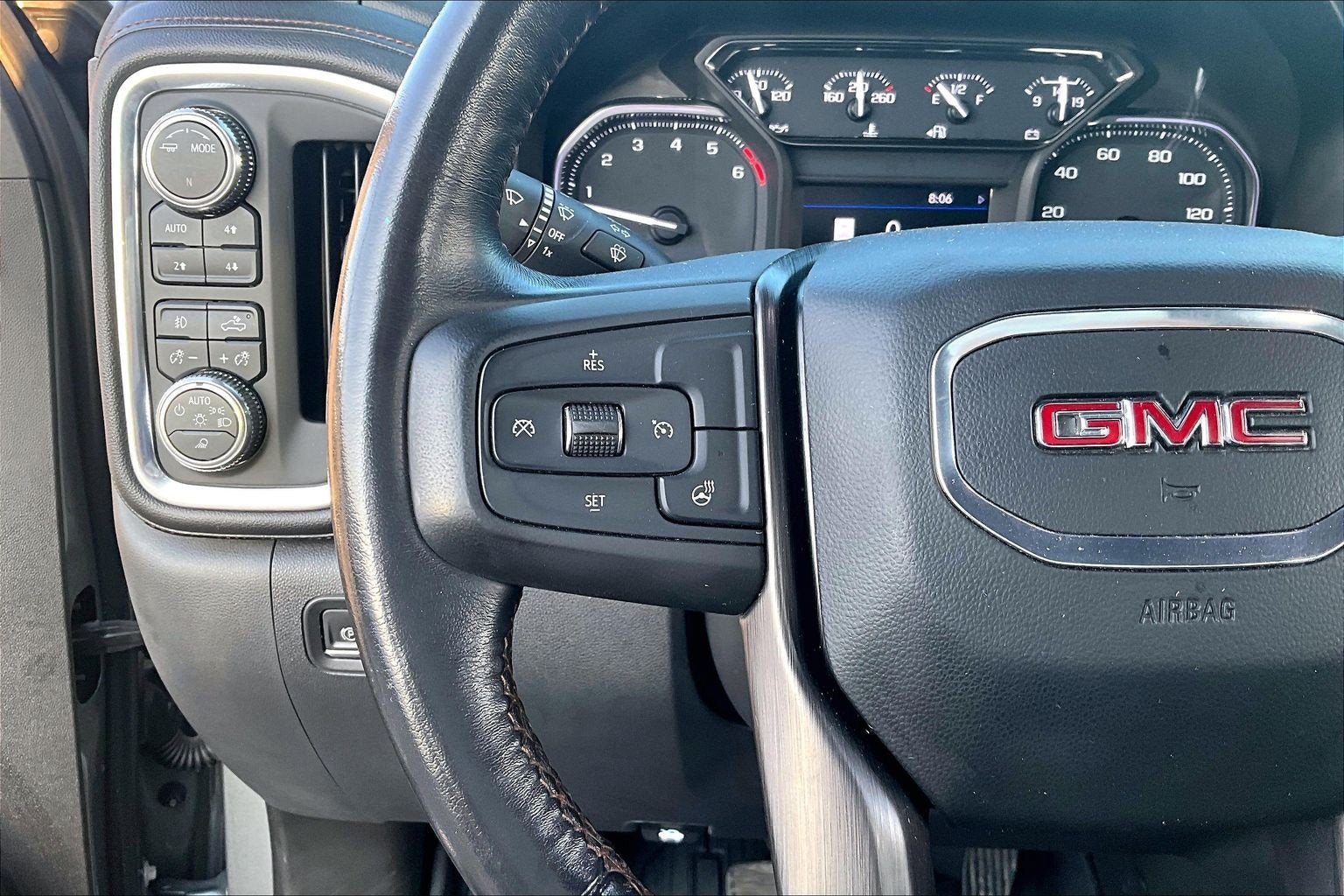 2021 GMC Sierra 1500 AT4