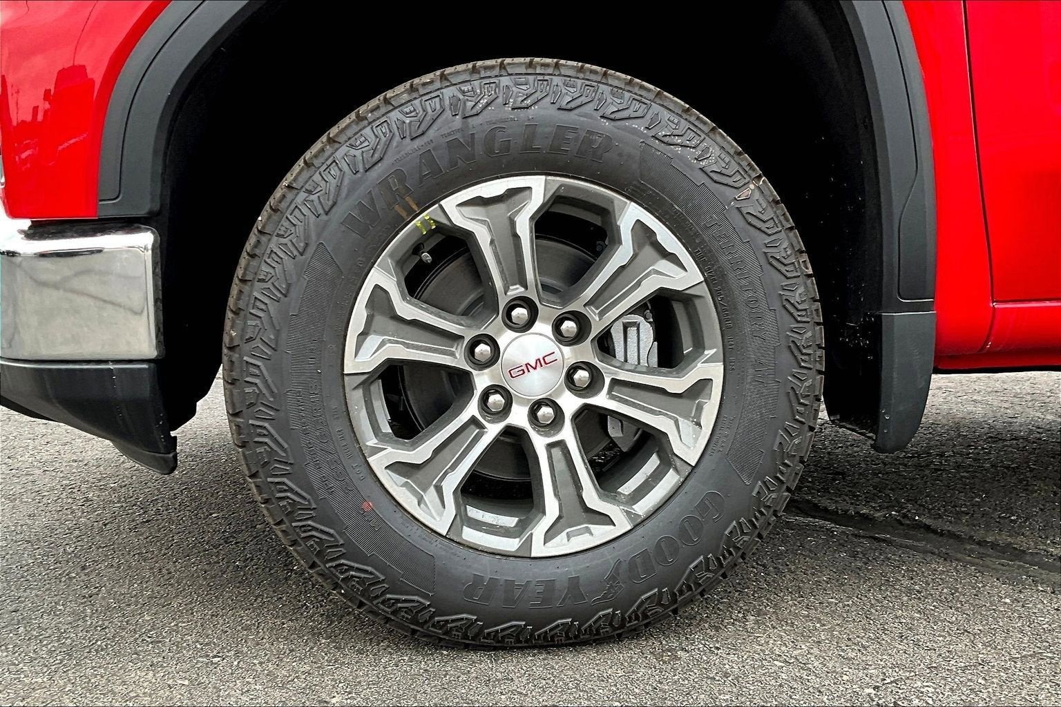 2026 GMC Sierra 1500 SLE