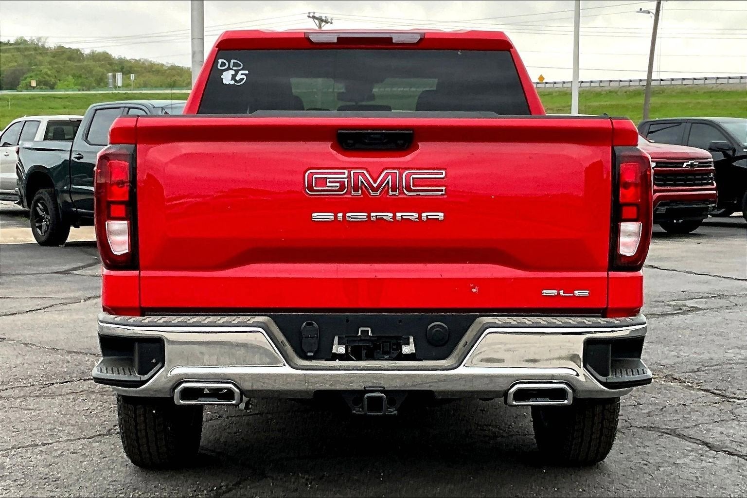 2026 GMC Sierra 1500 SLE