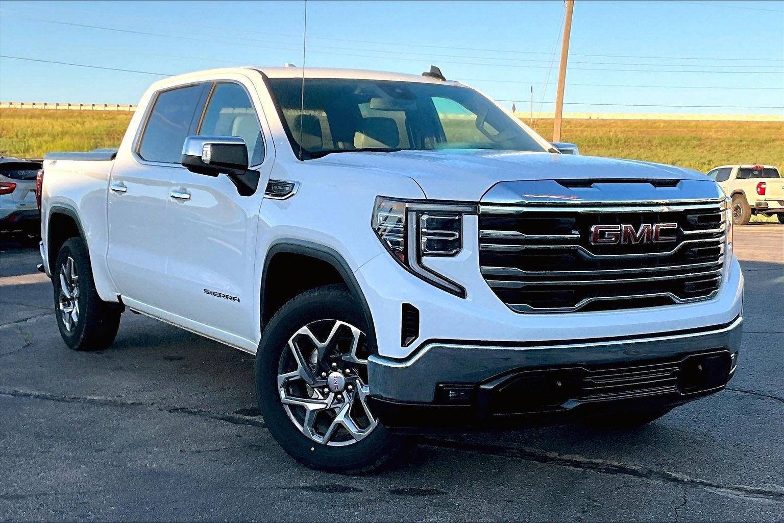 2023 GMC Sierra 1500 SLT