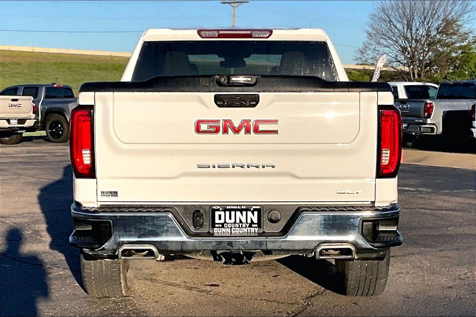 2023 GMC Sierra 1500 SLT