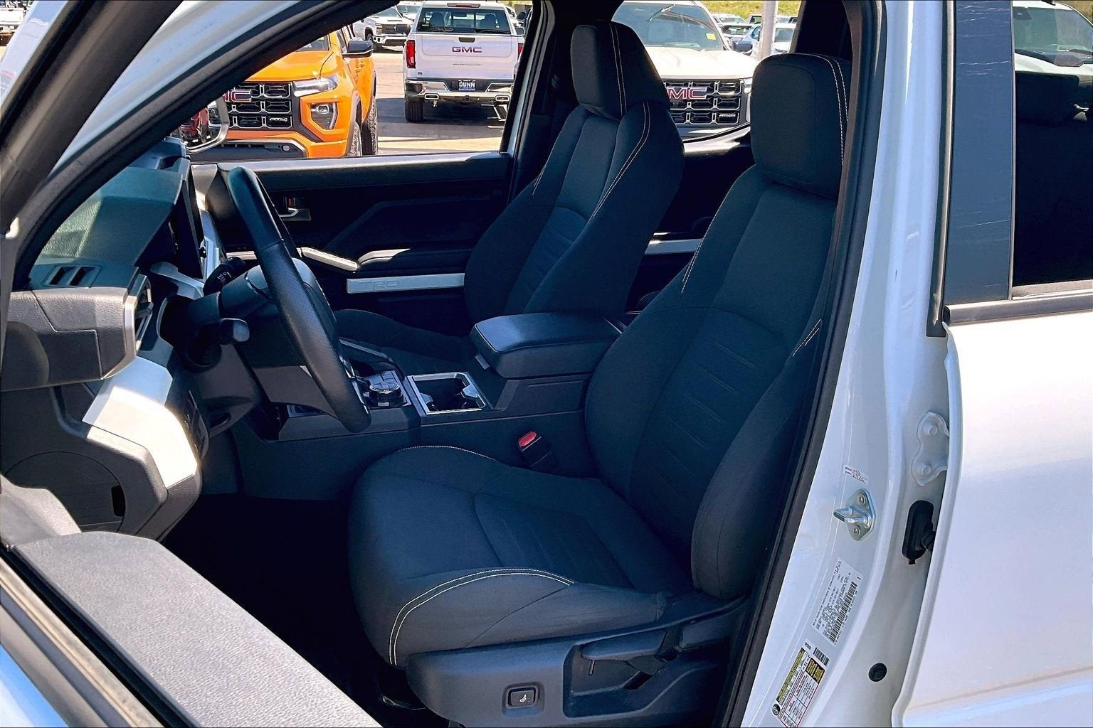 2024 Toyota Tacoma 4WD SR5
