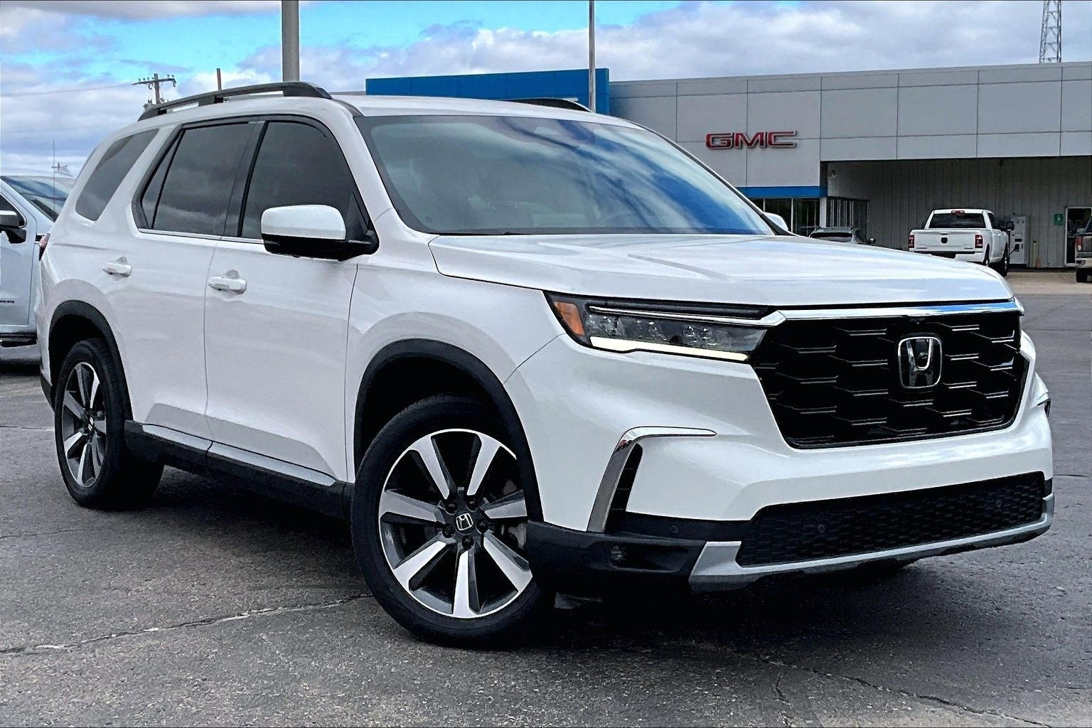 2023 Honda Pilot Elite