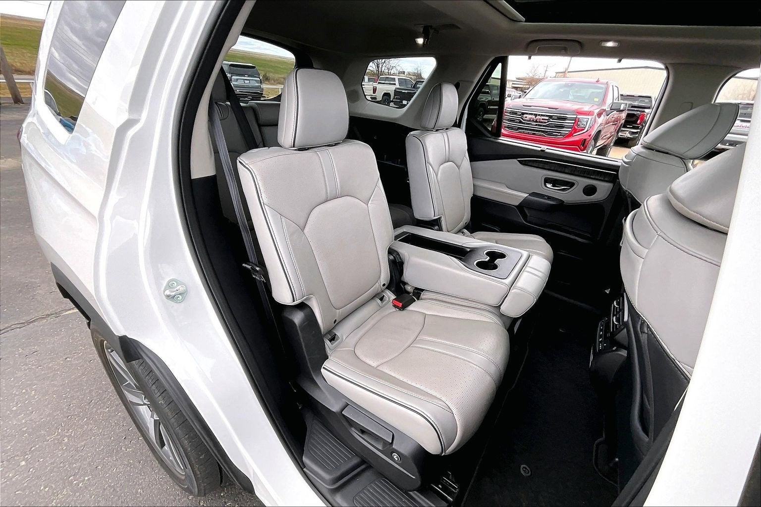 2023 Honda Pilot Elite
