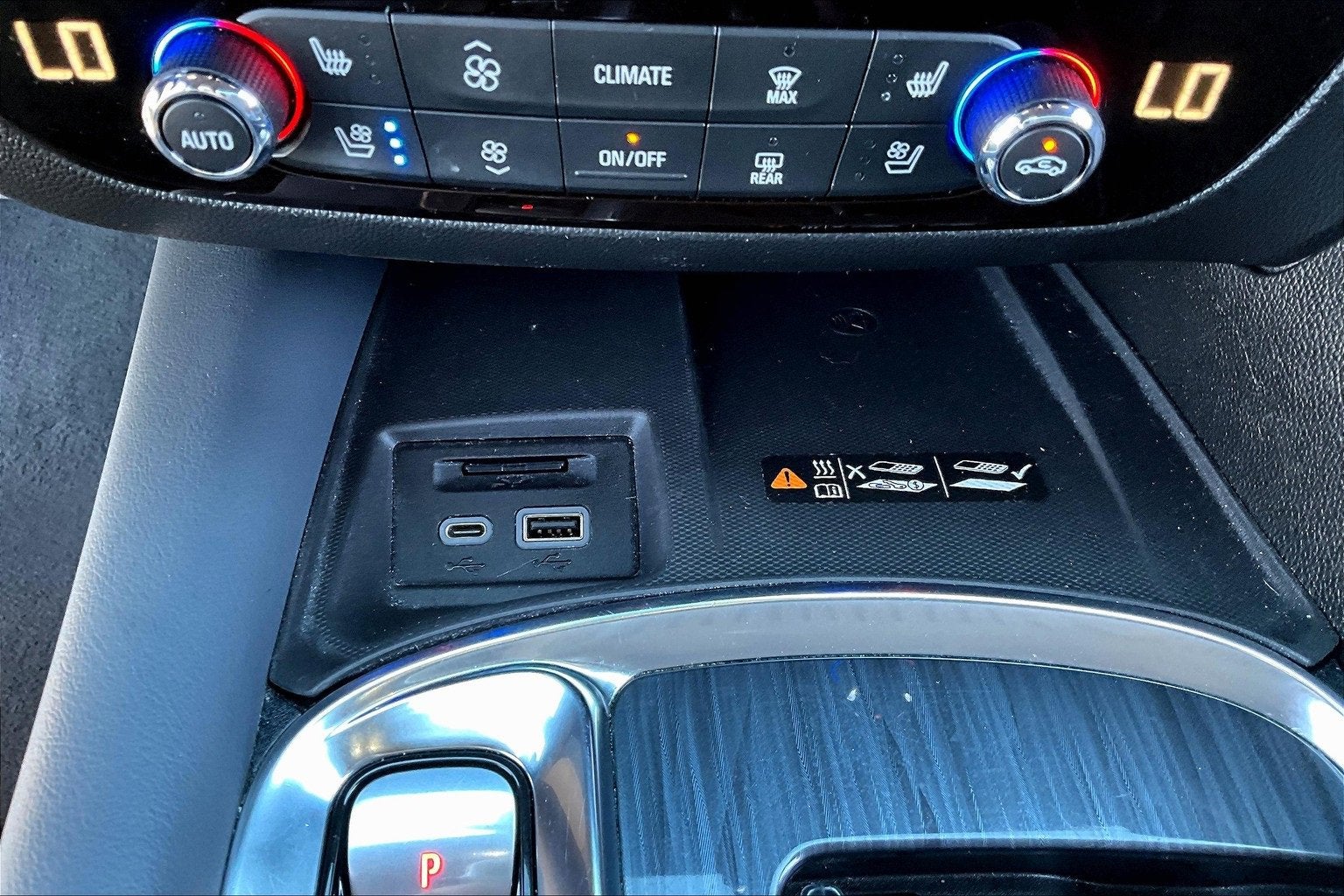 2024 Buick Enclave Premium