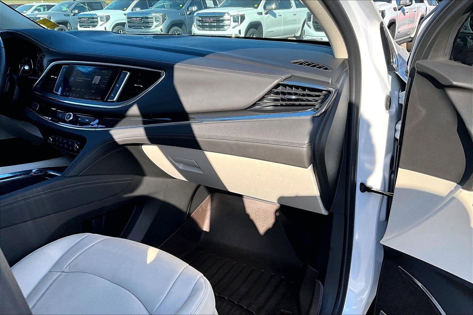 2023 Buick Enclave Premium