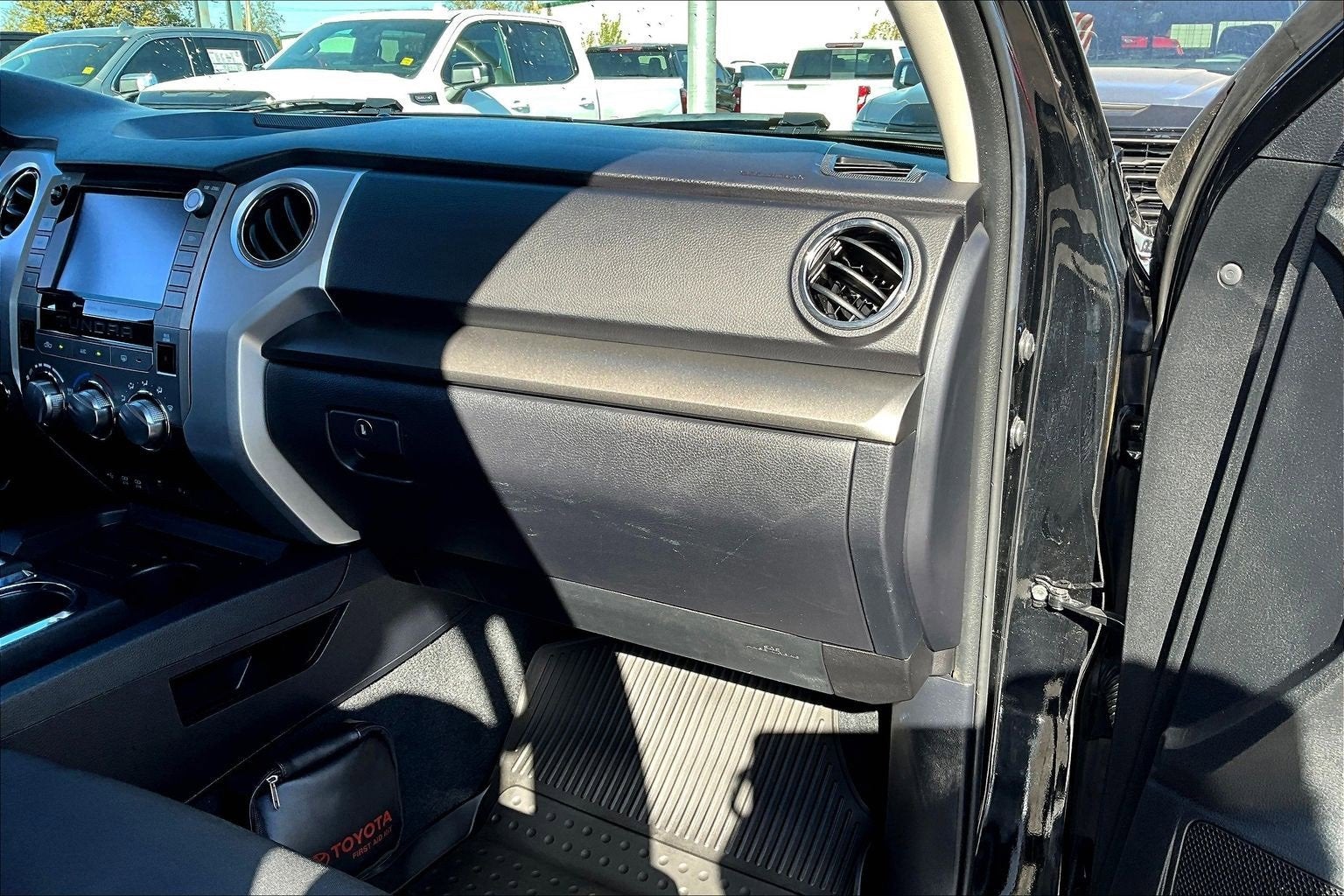 2021 Toyota Tundra 4WD SR5