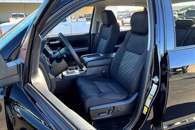 2021 Toyota Tundra 4WD SR5