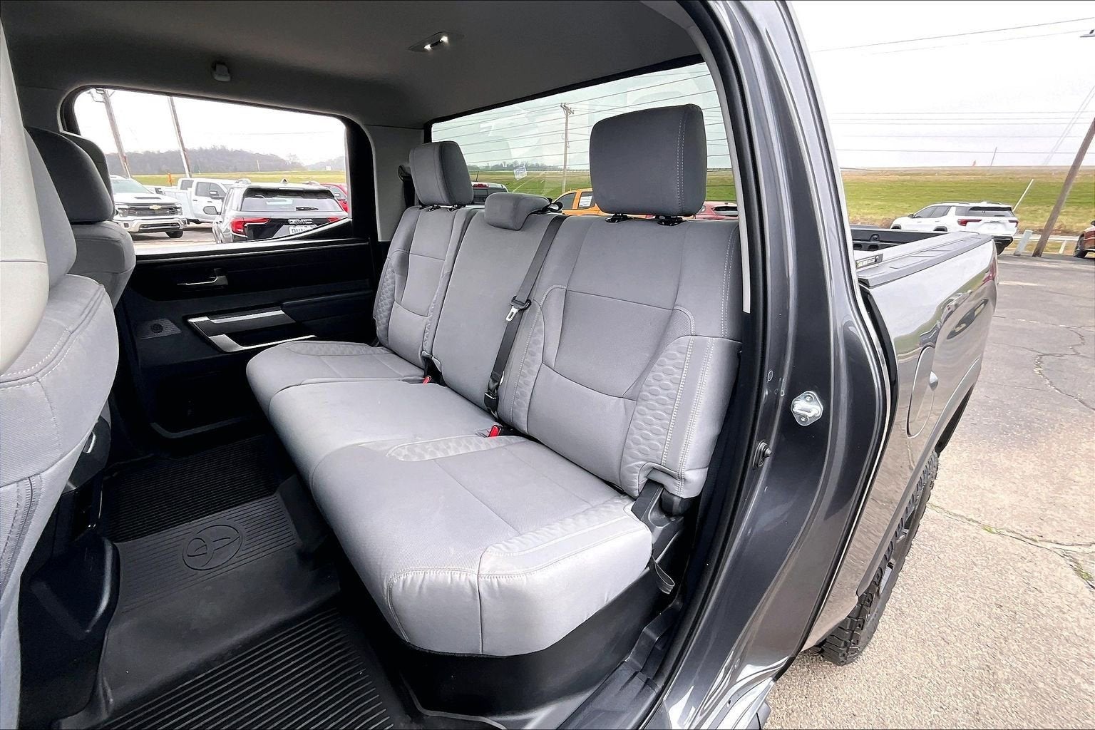 2023 Toyota Tundra 4WD SR5