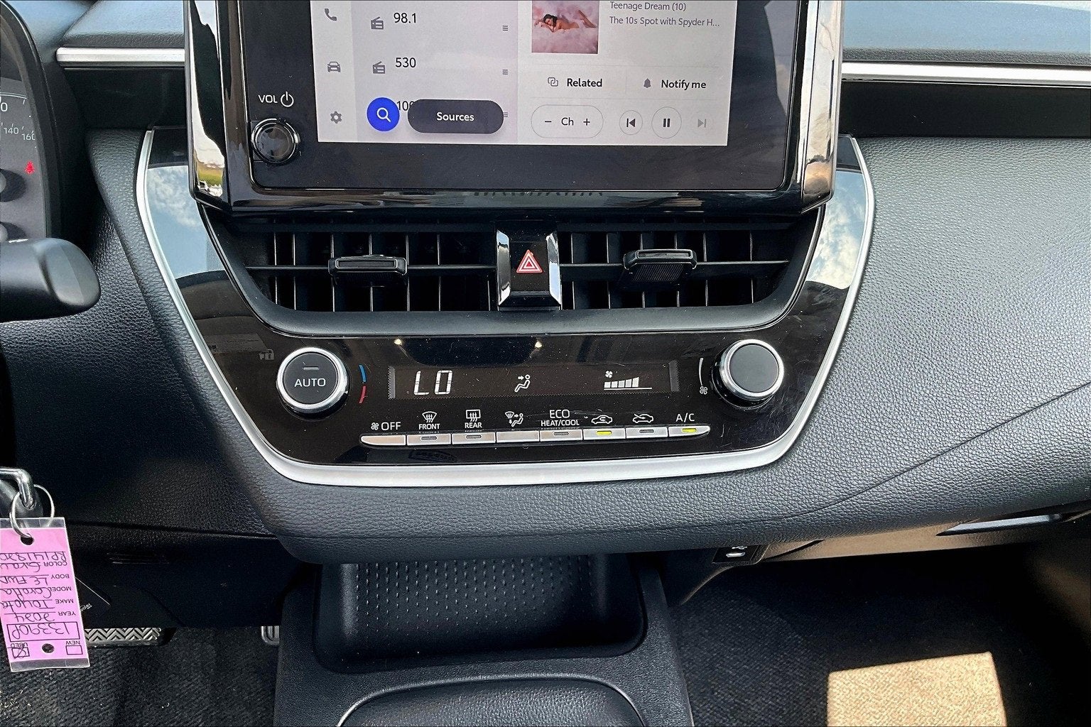 2024 Toyota Corolla LE