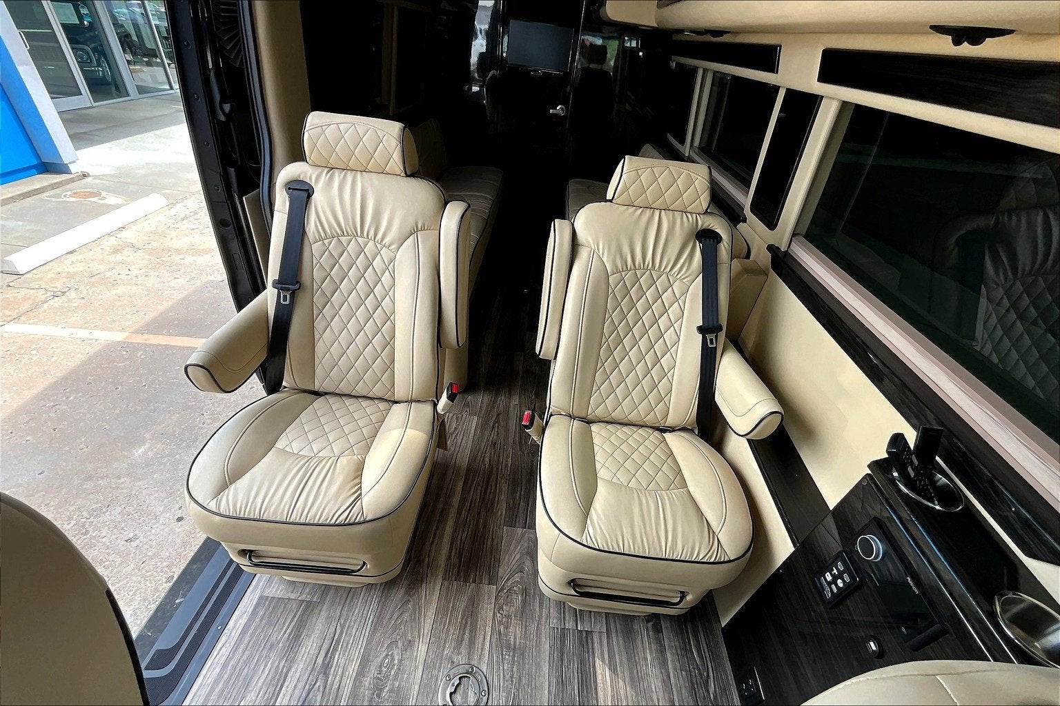 2021 Mercedes-Benz Sprinter Cargo Van Base